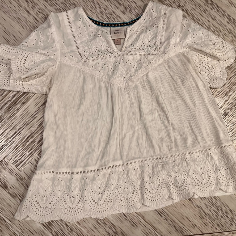 Knox Rose White Eyelet Lace Blouse